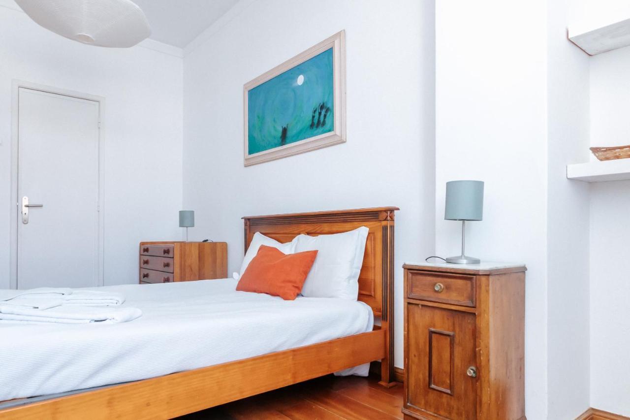 Cascais - Carcavelos Beach Apartment Bagian luar foto
