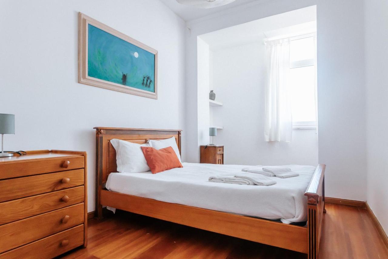 Cascais - Carcavelos Beach Apartment Bagian luar foto
