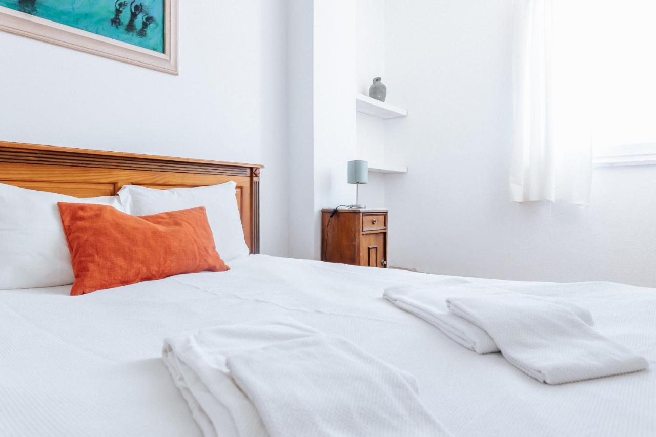 Cascais - Carcavelos Beach Apartment Bagian luar foto