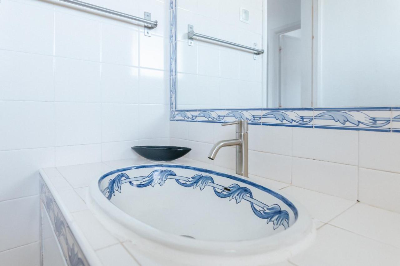 Cascais - Carcavelos Beach Apartment Bagian luar foto