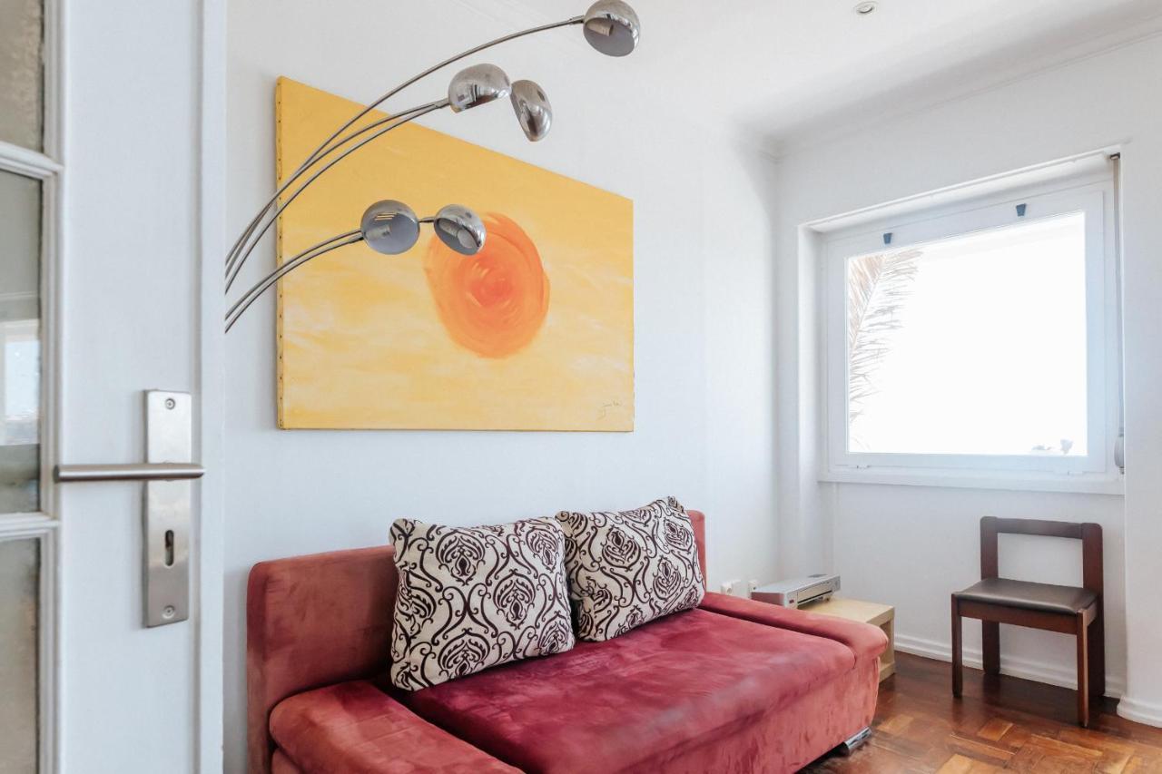 Cascais - Carcavelos Beach Apartment Bagian luar foto