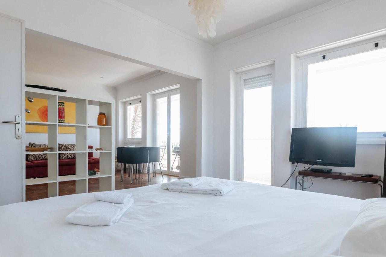Cascais - Carcavelos Beach Apartment Bagian luar foto